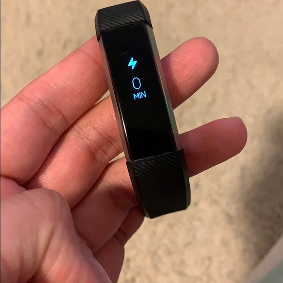 Fitbit Alta - excellent condition - Picture 8 of 8